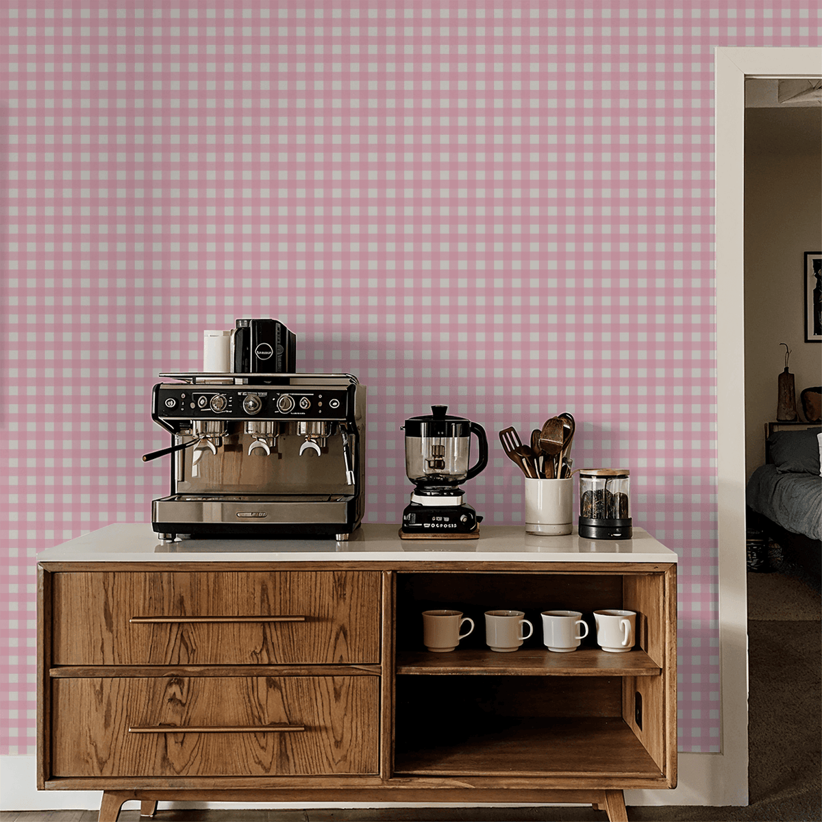 A sweet small-scale gingham